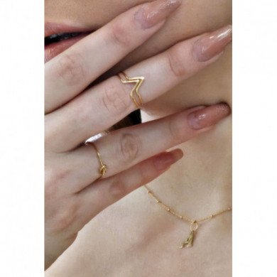 Pendentif or 18 carats Lettre A