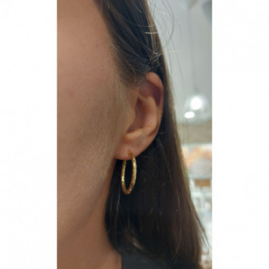 Boucles d'oreilles or 18 carats créoles rondes ciselé