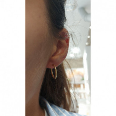 Boucles d'oreilles or 18 carats créoles rondes fil rond